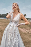 Une ligne Tulle Ivory Robe de mariée avec Appliques
