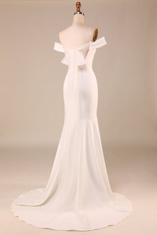 Simple Ivory Mermaid Lace-Up Back Robe de mariée longue