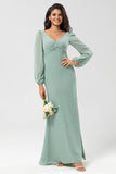 Robe de demoiselle d’honneur verte à manches longues avec fente