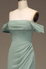 Charger l&#39;image dans la galerie, Sauge poussiéreuse hors de l’épaule gaine en mousseline de soie plissée longue robe de demoiselle d’honneur
