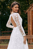Ivoire A-ligne V-Neck Dentelle Sweep Train Robe de mariée avec manches