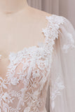 Dentelle Ivoire Sweetheart Cou Manches Longues Sirène Robe De Mariée Avec Sweep Train