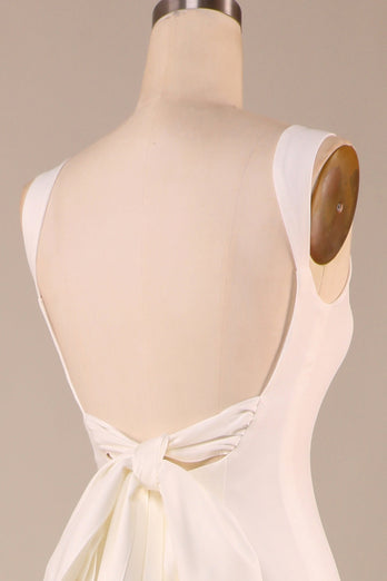Robe de mariée simple sirène ivoire avec nœud papillon arrière