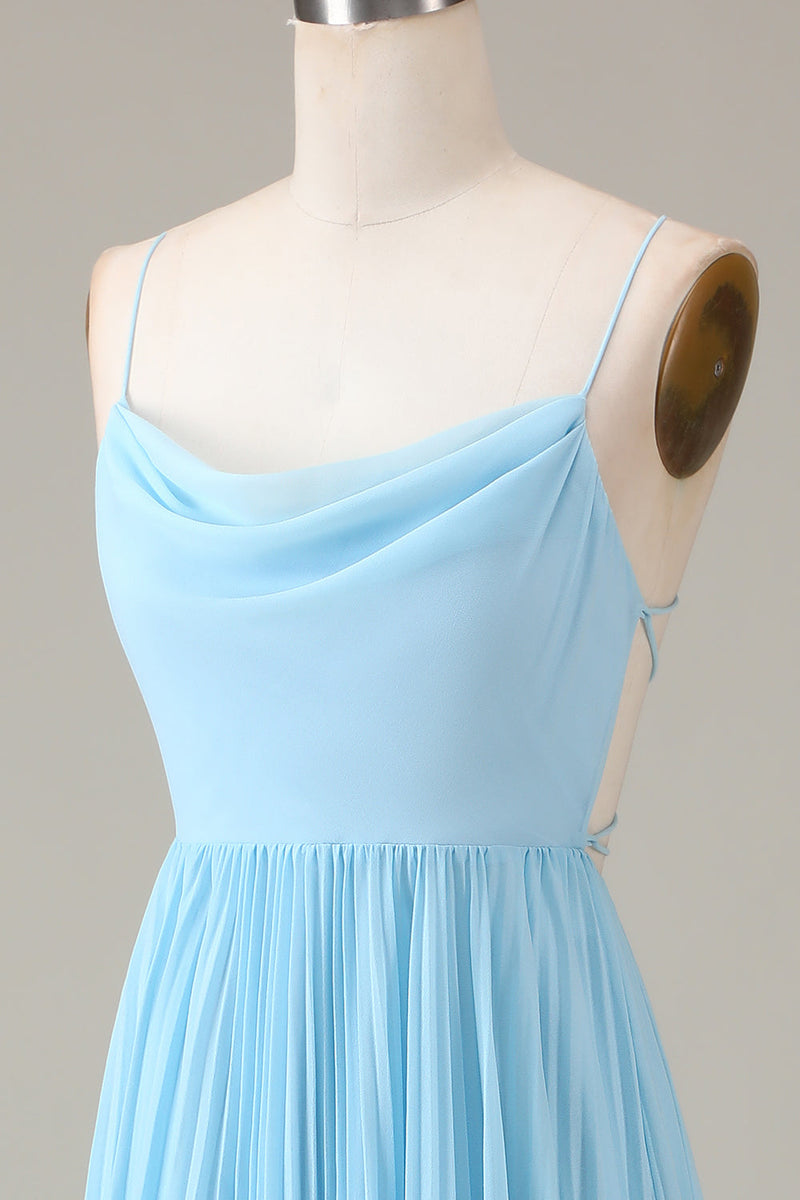 Charger l&#39;image dans la galerie, Bleu ciel Spaghetti Bretelles Col bénitier plissé dos ouvert A-ligne robe de demoiselle d’honneur en mousseline de soie