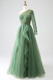 Robes de bal longues à une épaule vert foncé à manches longues