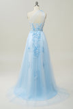 Une robe de bal longue Line One Shoulder Sky Blue avec appliques