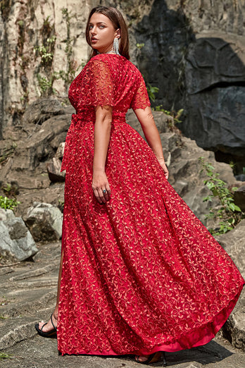 Une robe de bal Line V Col Dentelle Rouge Plus Taille avec Front Divisé