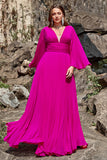 Une ligne Deep V Neck Dark Fuchsia Plus Taille Robe de bal avec manches longues