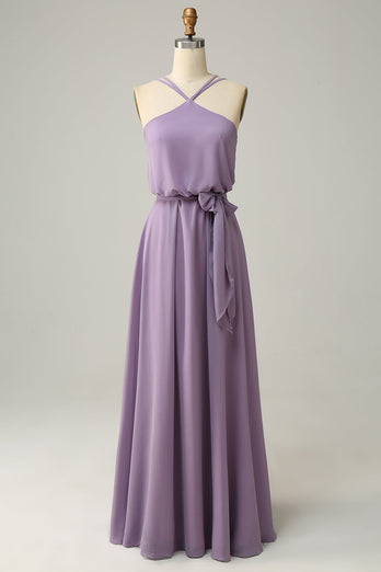 Une robe de demoiselle d’honneur longue ligne Halter Purple avec nœud papillon