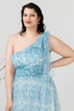 Robe de demoiselle d’honneur à imprimé bleu Une épaule plus grande taille