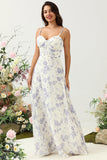 Une ligne Spaghetti Strats Purple Flower imprimé Robe de demoiselle d’honneur longue