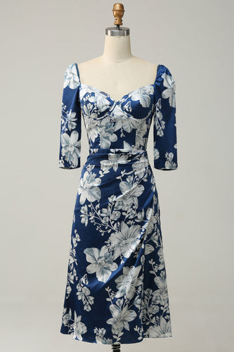 Robe de demoiselle d’honneur à longueur thé floral bleu encre avec manches