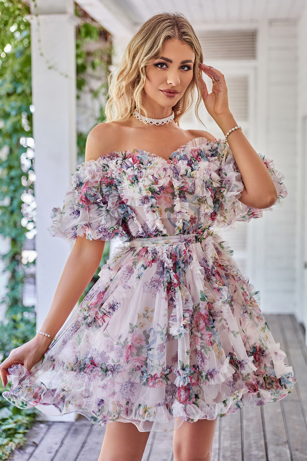 Hors de l'épaule Une ligne imprimée Robe de cocktail mignonne