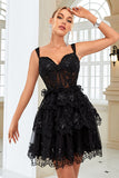 Mignon A Line Corset noir Robe courte à plusieurs niveaux avec dentelle