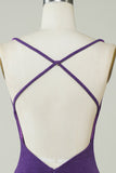 Robe courte de retour élégante à col V profond violet avec Criss Cross Back