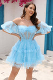 Tulle bleu de l’épaule robe courte de retour