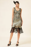 Golden Sequins Fringes 1920s Robe à clapet avec 20s Accessoires Set