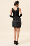 Robe Flapper à franges noires des années 20 avec ensemble d’accessoires des années 20