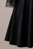 Robe noire vintage d'Halloween