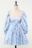 Robe bleue florale de babydoll