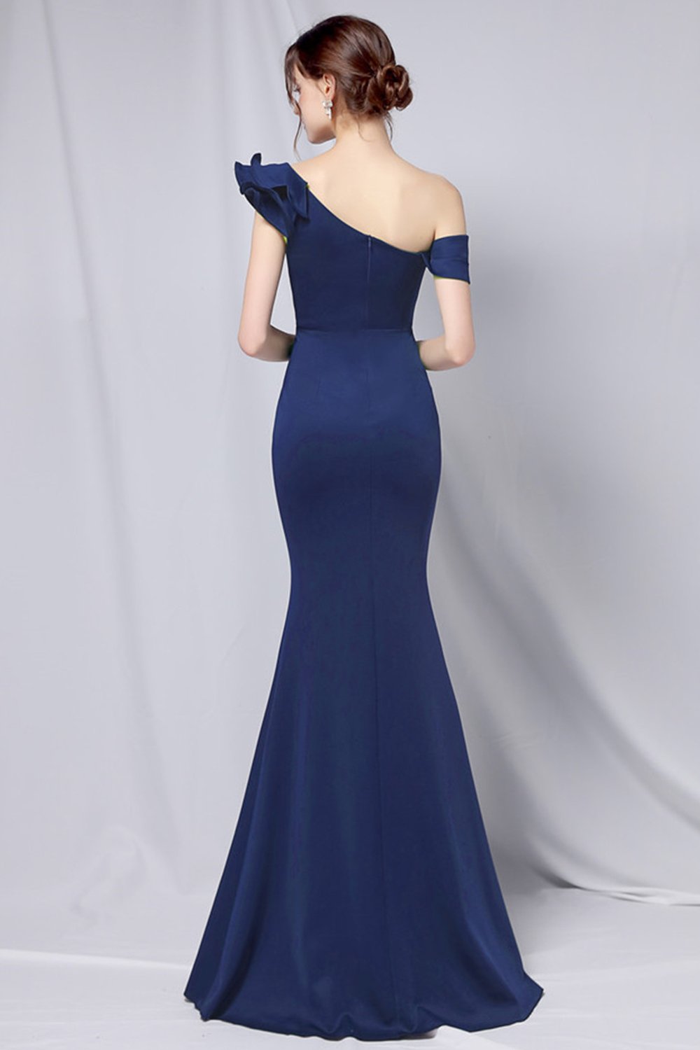 Une épaule simple robe de bal