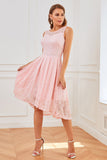 Robe rose sans manches en dentelle