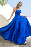Robe de bal en satin sans dos bleu royal