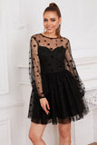 Manches longues Tulle Petite Robe Noire