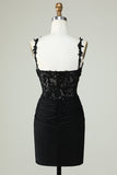 Fourreau Bretelles Spaghetti Robe de Cocktail Courte Noire avec Appliques