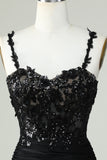 Fourreau Bretelles Spaghetti Robe de Cocktail Courte Noire avec Appliques
