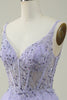 Charger l&#39;image dans la galerie, Une robe de Soirée longue violette à col V avec fleurs 3D