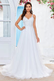 Col en V ivoire Tulle Sweep Train A Line Robe de mariée avec dentelle