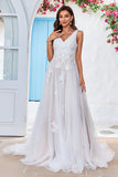 Apricot Tulle Sweep Train A Line Robe de mariée avec dentelle